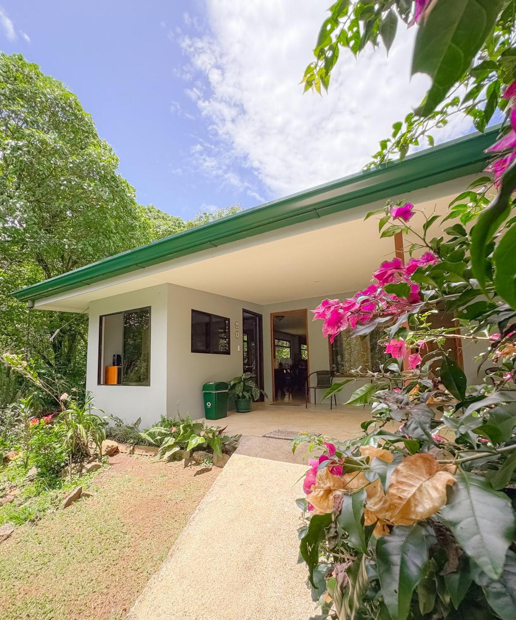 Casa Rayo De Luna Monteverde Eksteriør bilde